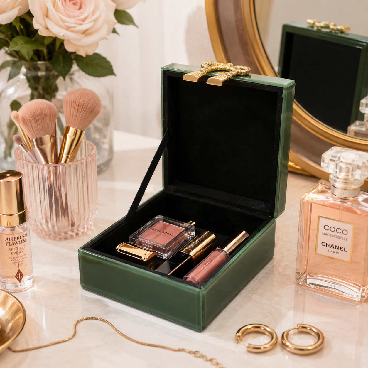 OLIVE GREEN GLASS BOX