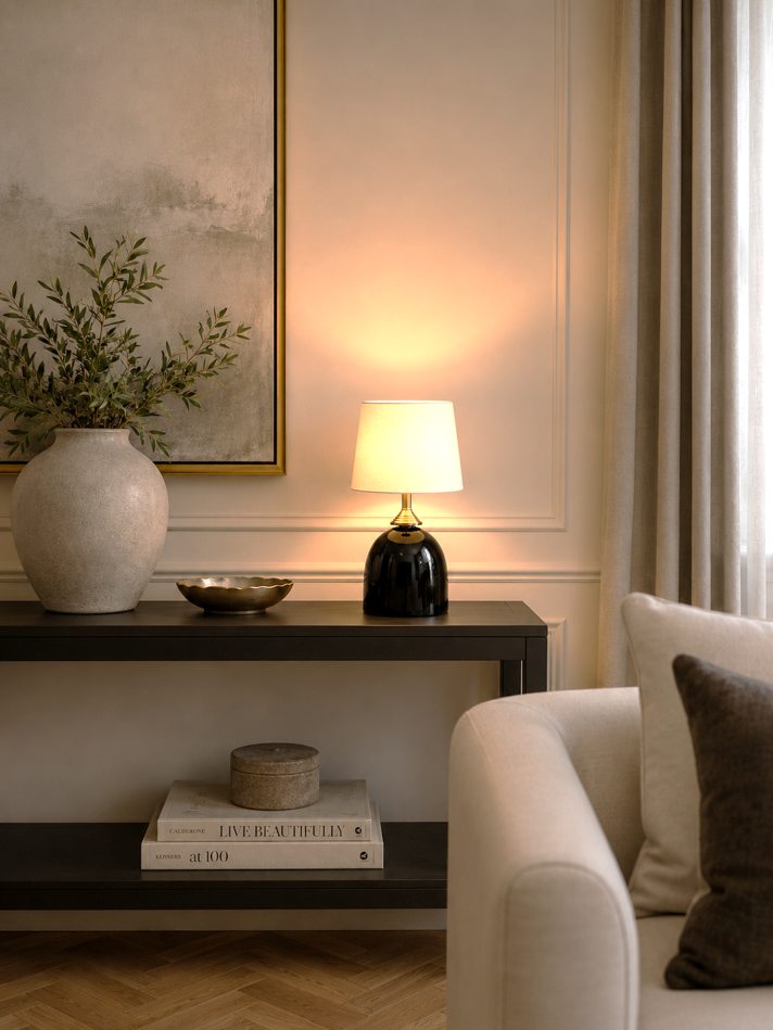 BLACK & GOLD LAMP